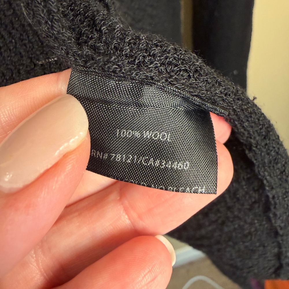 Eileen Fisher Cardigan Womens S Black 100% Wool Italian Yarn Old Money Career - Picture 4 of 9